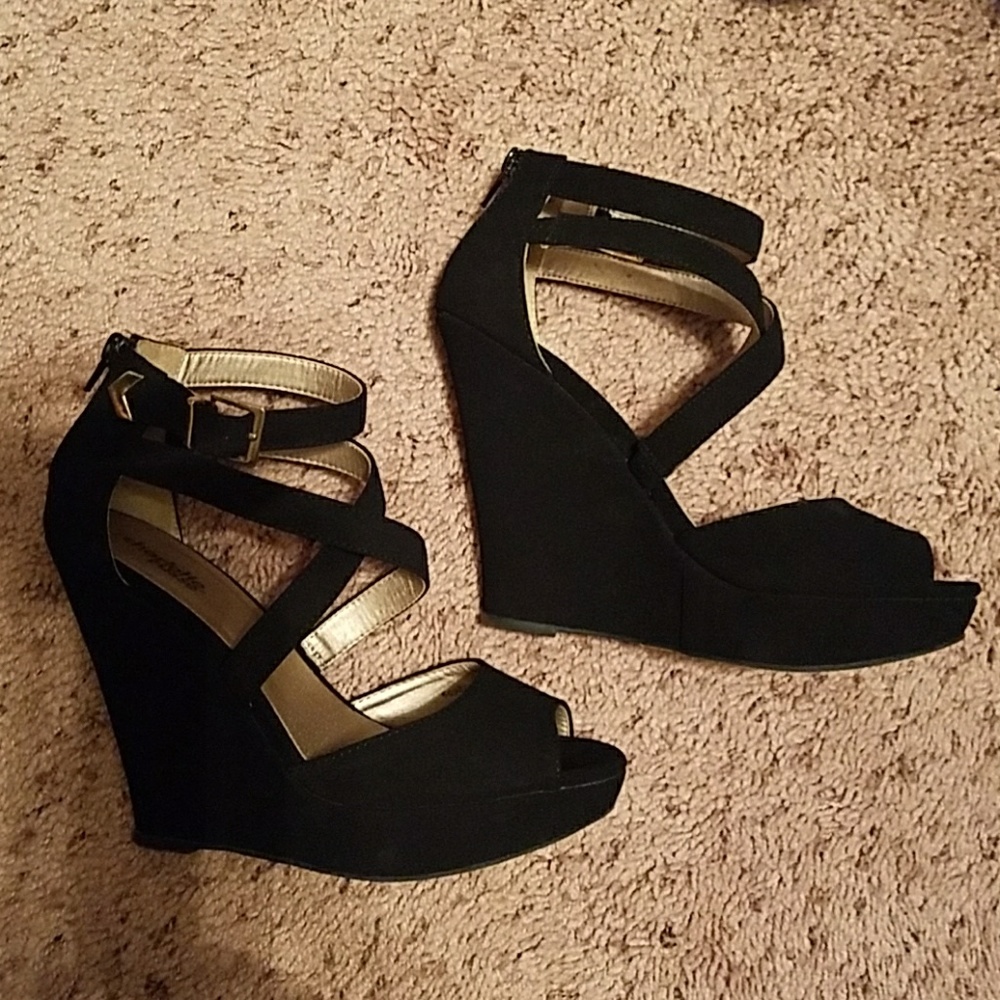 Charlotte Russe black wedge sandals